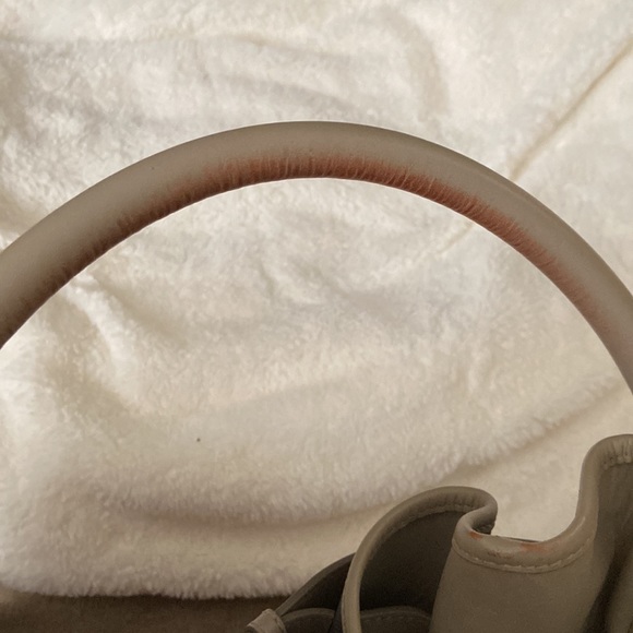 Burberry - Picture 10 of 14